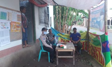 Anggota-Bhabikamtibmas-Desa-Bean-Sampaikan-Himbauan-Cegah-Covid-19