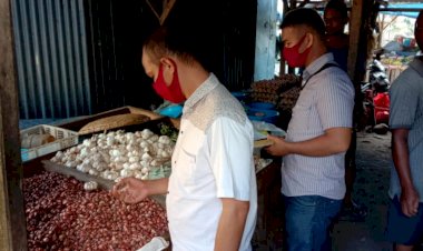 Satreskrim-Polres-Lembata-Lakukan-Pemantauan-Stok-Dan-Harga-Barang-Terkait-Pandemi-Covid-19