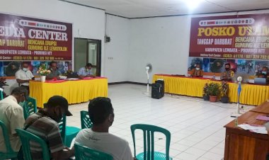 Kapolres-Lembata-Pimpin-Rapat-Analisa-dan-Evaluasi-Bidang---Bidang-Tugas-Penanganan-Bencana-Erupsi-Gunung-Ile-Lewotolok