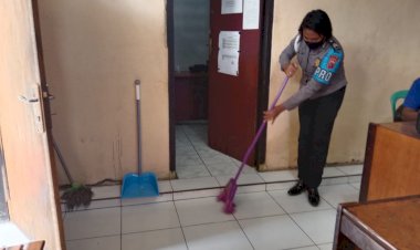 ANTISIPASI-COVID-19-POLRES-LEMBATA-LAKUKAN-GIAT-BERSIH-LINGKUNGAN