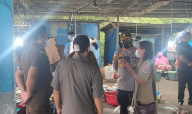 Kapolres-Lembata-Bersama-Forkopimda-Kab.Lembata-Laksanakan-Operasi-Yustisi-Protokol-Kesehatan--     