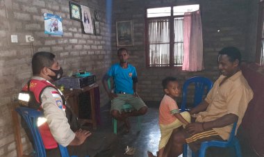 Demi-tercipta-harkamtibmas-yang-kondusif-Bhabinkamtibmas-Desa-Lusiduawutun-Selalu-Aktif-didesanya