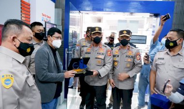 Tegas-ke-Pelanggar-Prokes,-Polri-Ganjar-Satpam-BRI-di-Makassar-Penghargaan