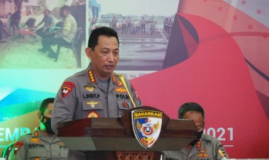Kapolri-Dorong-Baharkam-Melakukan-Reformasi-Kultural,-Tampil-Humanis-dan-Tegas