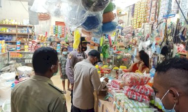 Tekan-Penyebaran-Covid-19-Kapolres-Lembata-Pimpin-Operasi-Penertiban-Protkes-Bersama-Instansi-Terkait