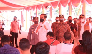 Lewat-Vaksinasi-Massal,-Kapolri-Targetkan-1.258.556-Orang-Divaksin-Hari-Ini