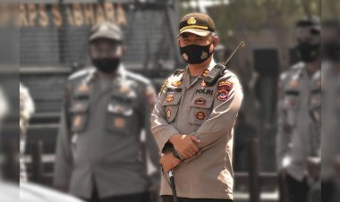 Usai-Rapat-Konsolidasi-Bersama-Pemkab-Lembata-Terkait-PPKM-Mikro-Yang-Ditingkatkan-Kapolres-Lembata-Tingkatkan-Kegiatan-Rutin-Kepolisian.