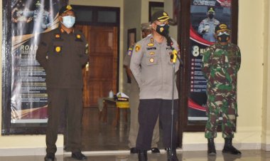 Kapolres-Lembata-Pimpin-Kegiatan-Pengawasan-Dan-Penertiban-Pemberlakuan-Pembatasan-Kegiatan-Masyarakat-(PPKM)-Skala-Mikro-Yang-Ditingkatkan-di-Kabupaten-Lembata