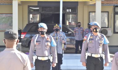 Kapolres-Lembata-Pimpin-langsung-pelaksanaan-apel-rutin-harian