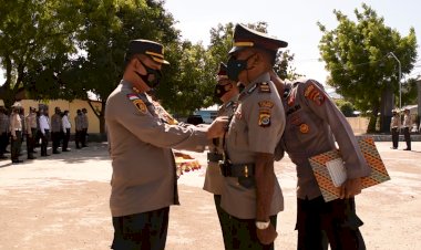 Kapolres-Lembata-Pimpin-Langsung-Giat-Sertijab-Kasat-Reskrim-Polres-Lembata