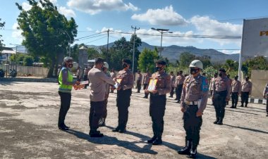 Dua-Anggota-Polres-Lembata-Di-Berhentikan-Tidak-Dengan-Hormat.