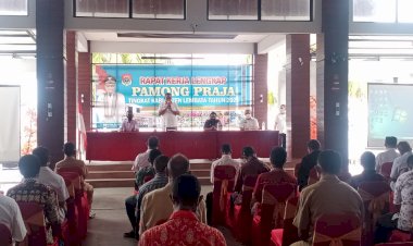 Tegaskan-Peran-Polri-Dalam-Pencegahan-Dan-Pengawasan-Pengelolaan-Dana-Desa,-Kasat-Reskrim-Polres-Lembata-Sampaikan-Jangan-Main-Main-Dengan-Dana-Desa.