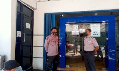 Patroli-Rutin-Kanit-Samapta-Ingatkan-Security-Agar-Perhatikan-Protkes-Nasabah.
