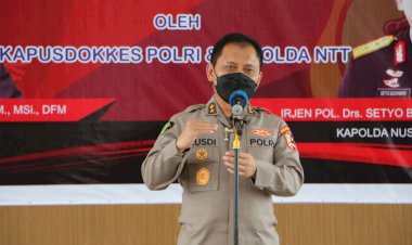 Kapusdokkes-Polri-dan-Kapolda-NTT-Resmikan-Aula-Rupatama-dan-CT-Scan-RSB-Titus-Uly-Kupang-Diwarnai-dengan-Pertunjukan-Parodi-Imbauan-Prokes