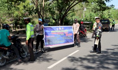 HUT-Bhayangkara,--Satlantas-Polres-Lembata-Tingkatkan-Penertiban-Kendaraan-Bermotor-Dalam-Ops-Patuh-Turangga-2022.