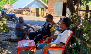 Bhabinkamtibmas-Desa-Roma-Tingkatkan-Sambang-Dan-Patroli-Dialogis.