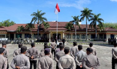 Penjabat-Bupati-Lembata-Pimpin-Apel-Gelar-Pasukan.