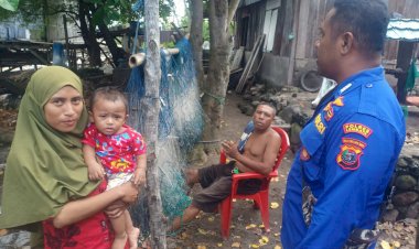 Jaga-Kamtibmas-di-wilayah-Pesisir-Dan-Perairan,-Sat-Polair-Polres-Lembata-Lakukan-Patroli-Sambang