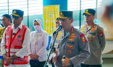 Tinjau-Pelabuhan-Merak,-Kapolri-Pastikan-Siapkan-Upaya-Wujudkan-Mudik-Aman-untuk-Masyarakat