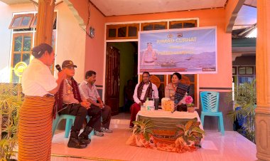 Jumat-Curhat-Kelompok-Perempuan-Mandiri-Soga-Naran-Ina-bersama-Kapolres-Lembata.