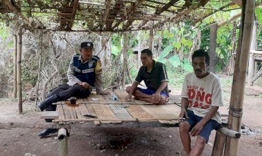 Bripka-Gusti-Ajak-Warga-Jaga-Kamtibmas.