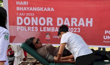 Peringati-HUT-Bhayangkara-Kapolres-Bersama-Personel-Polres-dan-Bhayangkari-Sumbangkan-Darah-Di-Stan-UDD-di-Lokasi-CFD.