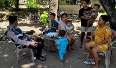 Ini-Yang-Di-Lakukan-Bhabinkamtibmas-AIPDA-Frangky-Molle-Untuk-Cegah-Stunting-Di-Desa-Binaannya.