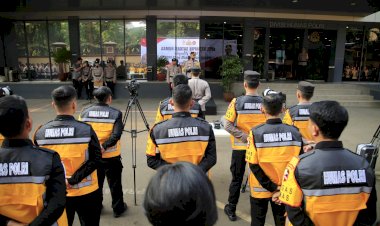 Humas-Polri-Gelar-Pasukan-Kesiapan-Satgas-Humas-Dalam-Pengamanan-Pemilu-2024