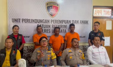 Konferensi-Pers-Polres-Lembata-;-3-Tiga-Orang-Laki-laki-Di-jadikan-tersangka-menyetubuhi-anak-13-Tahun