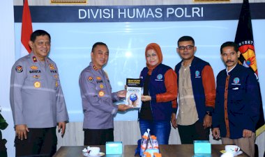 Kadiv-Humas-dan-IWO-Perkuat-Komitmen-Wujudkan-Pemilu-Damai