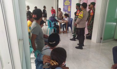 TNI-Polri-Gelar-Patroli-Rutin-di PUSKESMAS-HADAKEWA