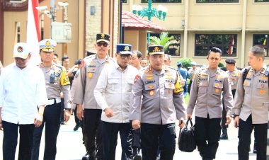 Pastikan-Keamanan-Arus-Balik-Lebaran,-Kapolri-Patroli-Udara-Jalur-Tol