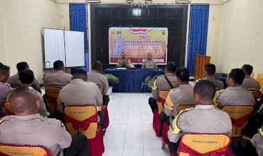 Evaluasi-tugas-bhabinkamtibmas,-Wakapolres-Lembata-sampaikan-beberapa-hal-ini-kepada-anggota-bhabinkamtibmas