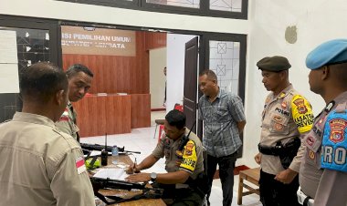 Jelang-Pemilu-Bupati-dan-wakil-bupati-Lembata--2024,-Polres-Lembata-Tempatkan-pengamanan-anggota-di-kantor-KPU-dan-Kantor-Bawaslu