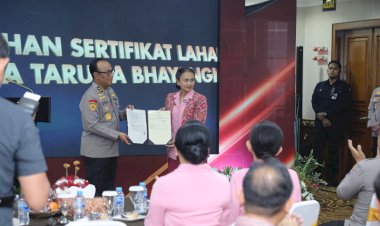 Polri-targetkan-SMA-Taruna-kemala-Bhayangkara-Beroperasi-2026