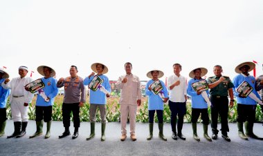 *Gerakan-1-Juta-Hektare-Jagung:-Sinergi-Polri-dan-Kementrian-Pertanian-Wujudkan-Swasembada-Pangan-2025*