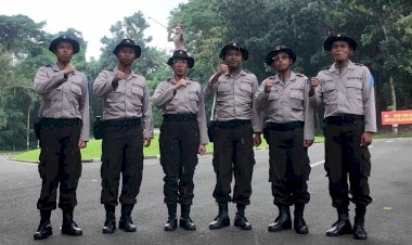 *Ikut-sekolah-Inspektur-Polisi,-6-dokter-muda-Papua-bertekad-tingkatkan-Layanan-Kesehatan-di-kampung-halaman*