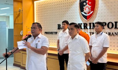 Polri-Bongkar-Kasus-Besar-Peredaran-Sianida-Ilegal,-Amankan-6.000-Drum-di-Surabaya-dan-Pasuruan