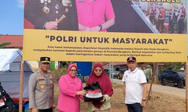 *Kapolri-Kirim-Bantuan-5.000-Paket-Sembako-untuk-Korban-Gempa-Bumi-di-Bengkulu*
