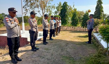 Kapolsek-Nubatukan-Pimpin-Apel-Pagi,-Tegaskan-Kesiapan-Personel-dalam-Memberikan-Pelayanan-Terbaik-kepada-Masyarakat.