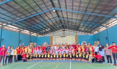Kapolres-Lembata-Hadiri-Konser-Pelepasan-Fraternity-Drum-Band,-Siap-Harumkan-Nama-Daerah-di-Tingkat-Provinsi.