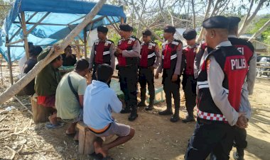 Patroli-Presisi-Sat-Samapta-Polres-Lembata-Hadir-di-Tengah-Masyarakat,-Jaga-Kamtibmas-Tetap-Kondusif