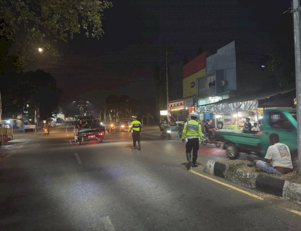Jaga Kamtibmas dan Kamseltibcarlantas, Satlantas Polres Lembata Gelar Patroli Cipta Kondisi di Kota Lewoleba.