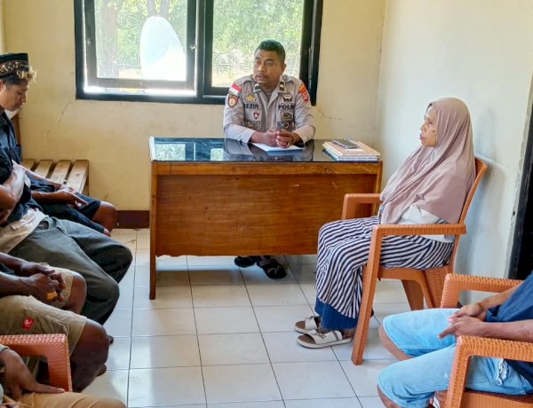 POLSEK BUYASURI HADIR, REDAM KONFLIK REMAJA DI DESA UMALEU .