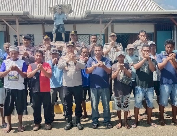 Pererat Kedekatan dengan Masyarakat, Polres Lembata Gelar Program “Polisi Kumpul Bersama Masyarakat” di TKBM Lewoleba.