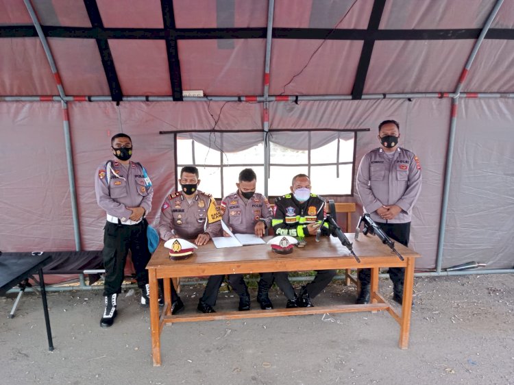 AKBP Dwi Handono Kerahkan 77 Personel Polres Lembata Untuk Amankan Rangkaian Kegiatan Paskah.