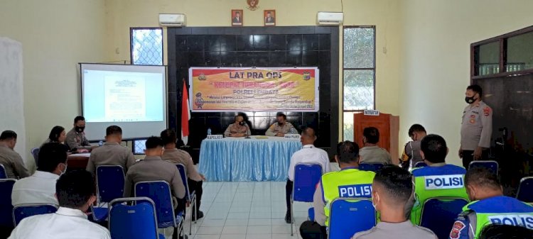 Kapolres Lembata AKBP Dwi Handono Prasanto, Buka Latihan Pra Operasi Ketupat Turangga 2022.