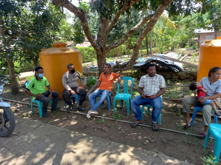 Bhabinkamtibmas Desa Bakalerek Berikan Penyuluhan Kepada Warga Binaannya