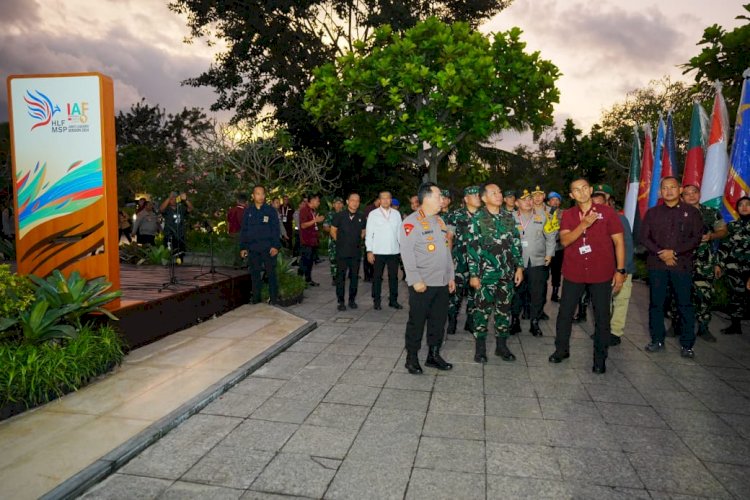 Kapolri Tegaskan TNI-Polri Siap Amankan KTT IAF di Bali