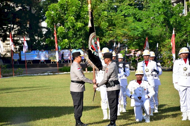 *Kapolda NTT Resmi Berganti, Irjen Pol Rudi Darmoko Gantikan Irjen Pol Daniel Silitongga*